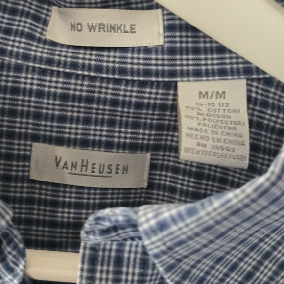 3 Van Heusen Long Sleeve Button Down Shirt Size Medium - Set Of 3 Shirts - Picture 2 of 7